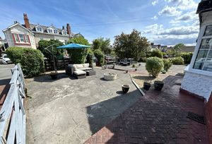 Photo 33- click for photo gallery
